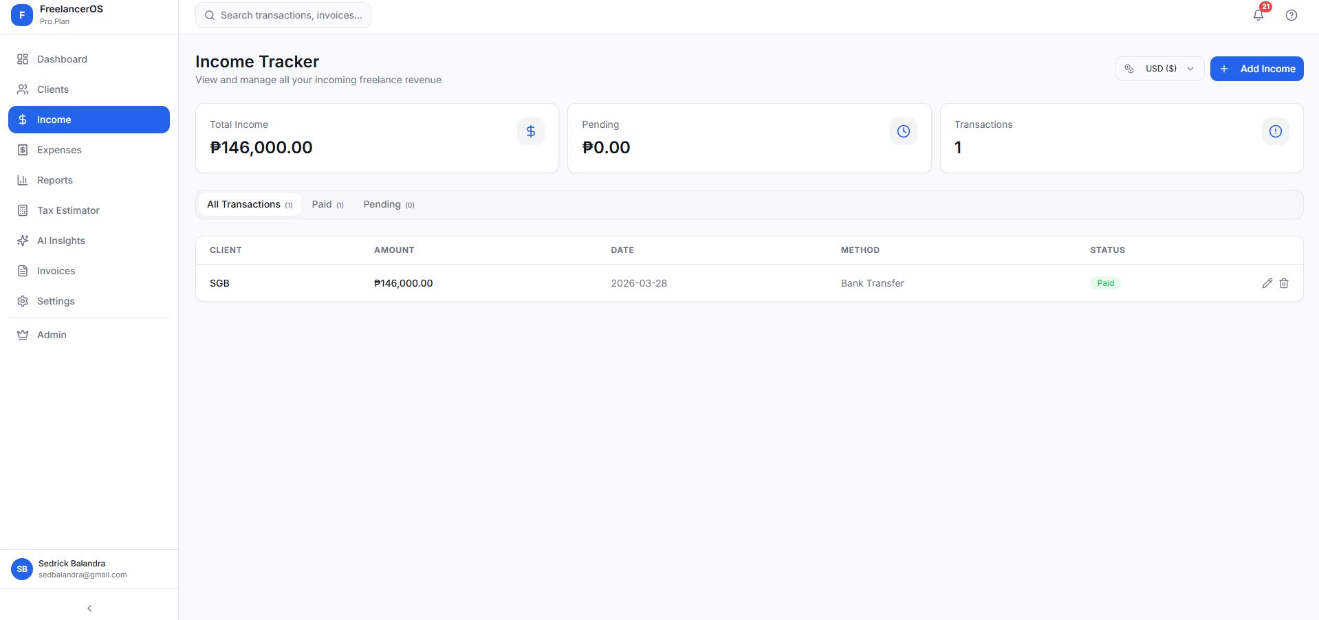 Income Tracker showing paid and pending transactions by client